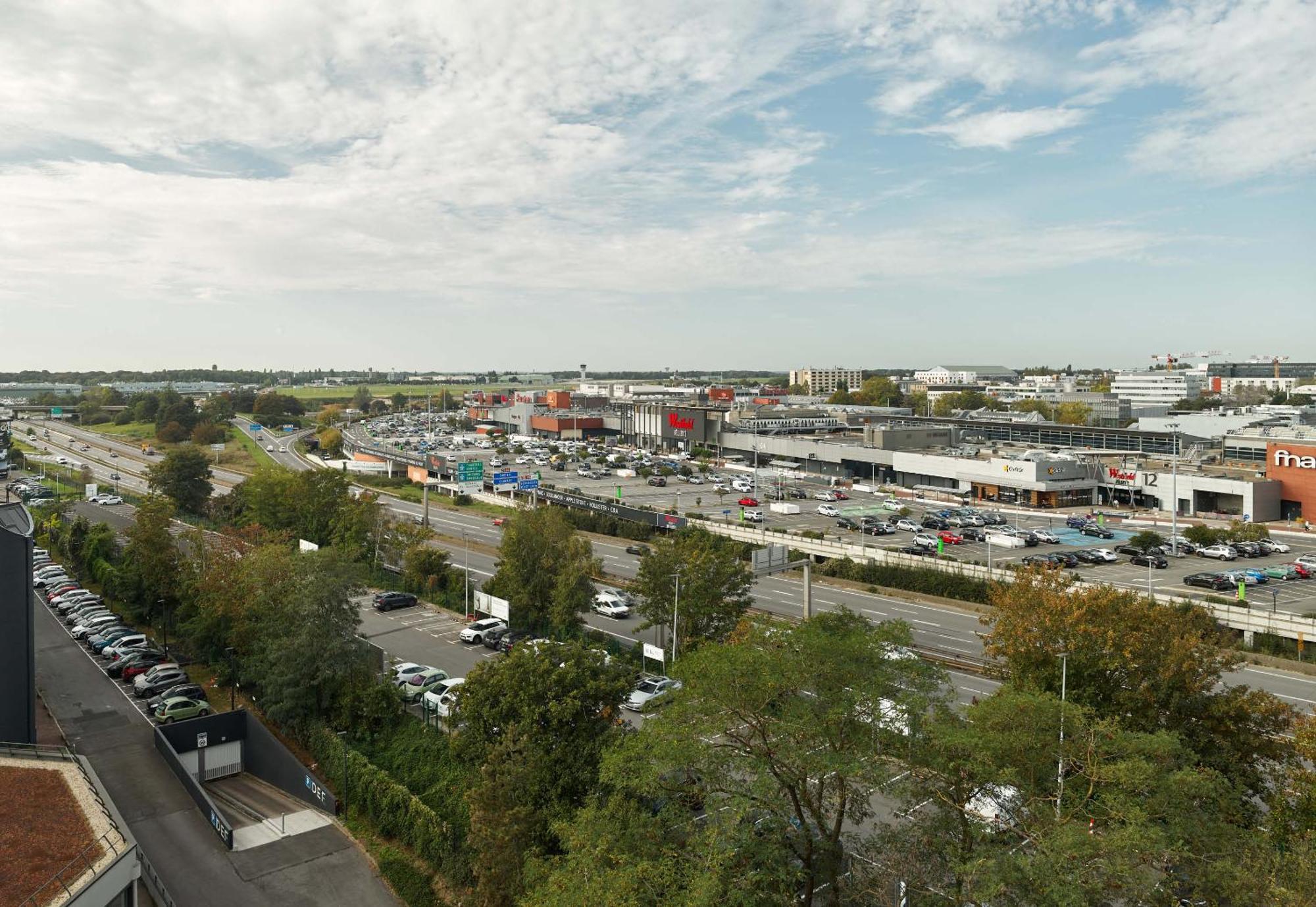 B&B Hotel Velizy Est Exterior foto