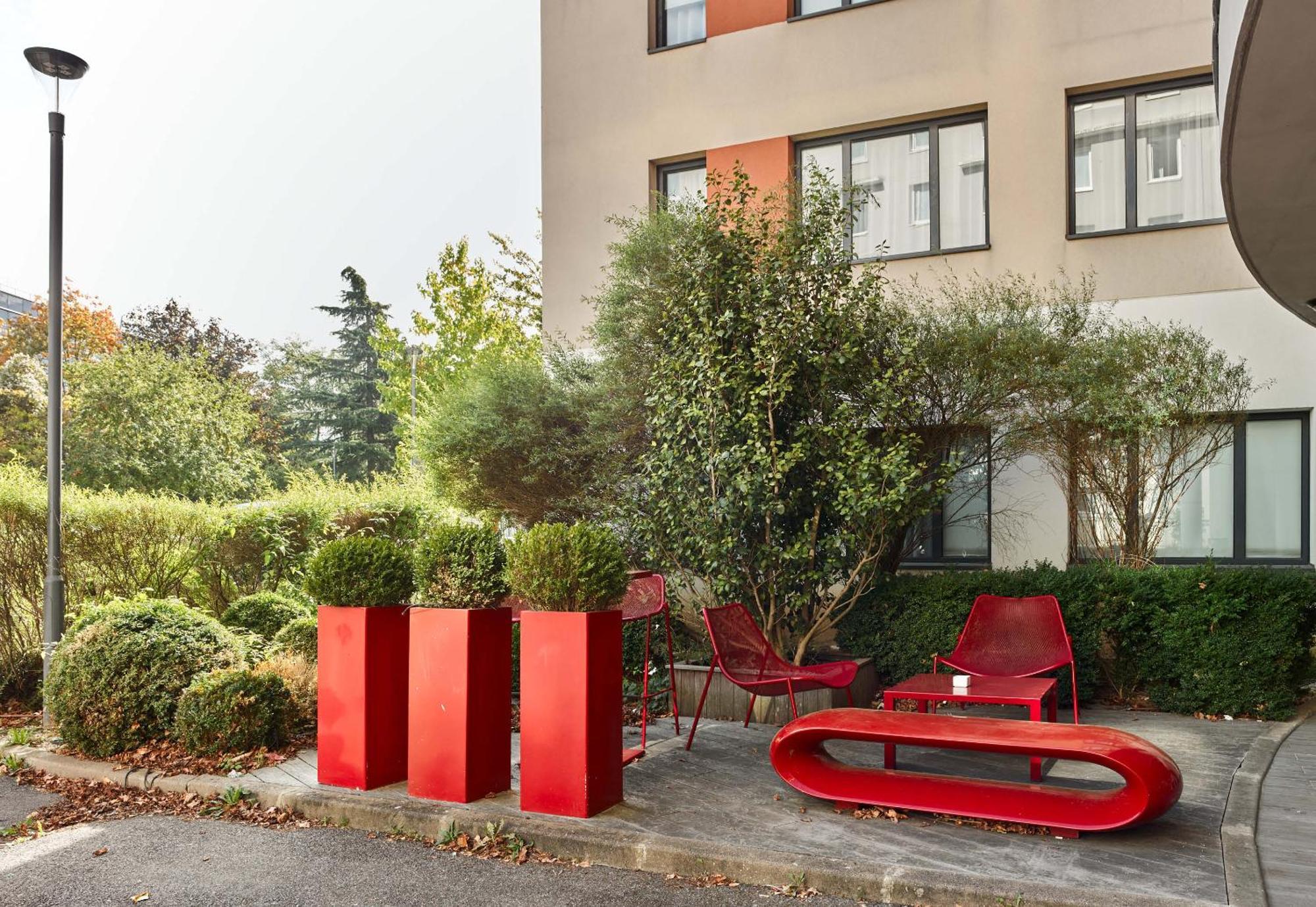 B&B Hotel Velizy Est Exterior foto